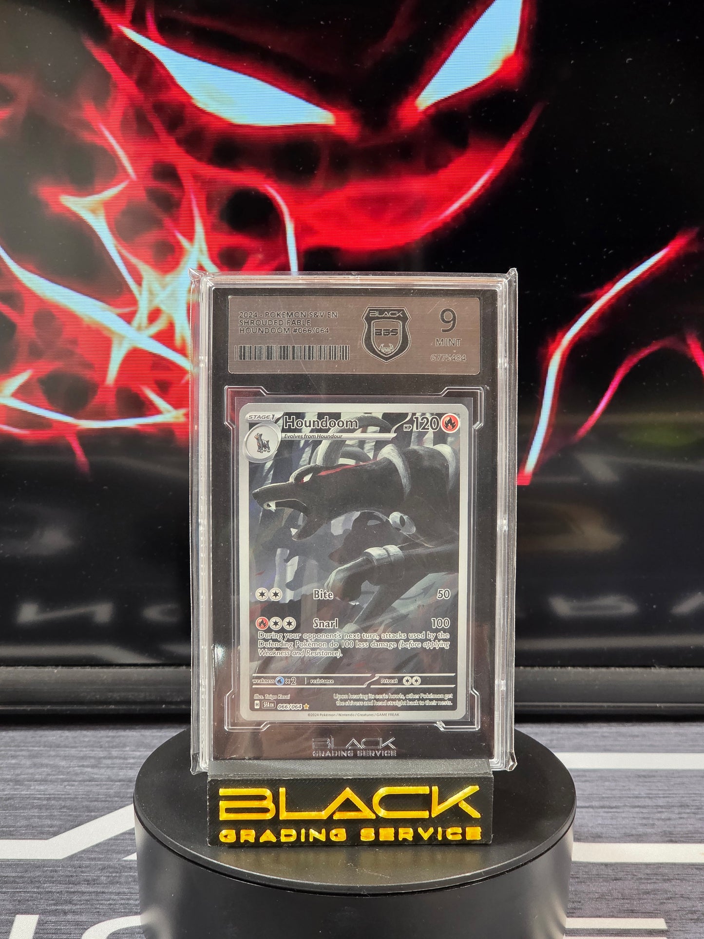 Pokemon - Slab - Houndoom - Shrouded Fable - 066/064 - BGS 9 - Englisch